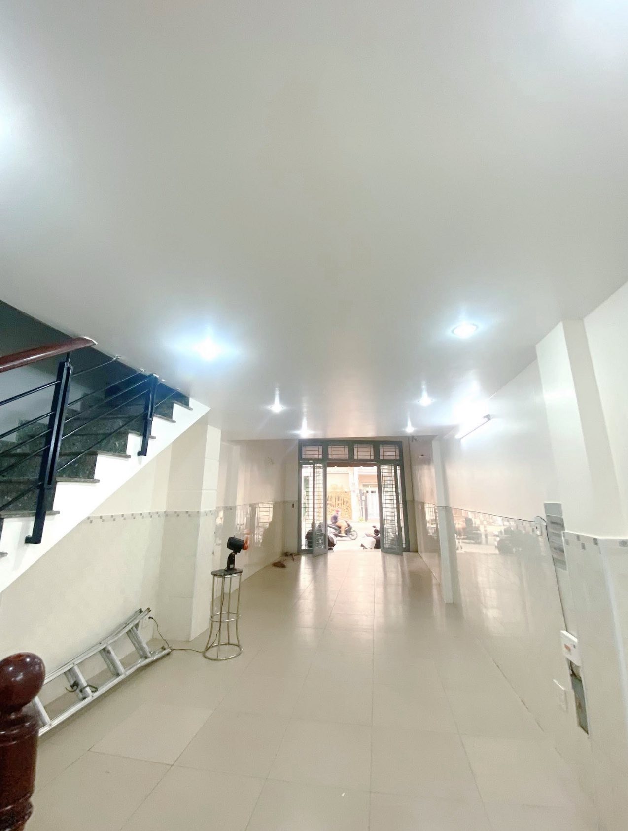 Cho thuê nhà Mặt tiền Trương Vĩnh Ký 56m²- 3LẦU- KHU THƯƠNG HIỆU SẦM UẤT - Ảnh 3